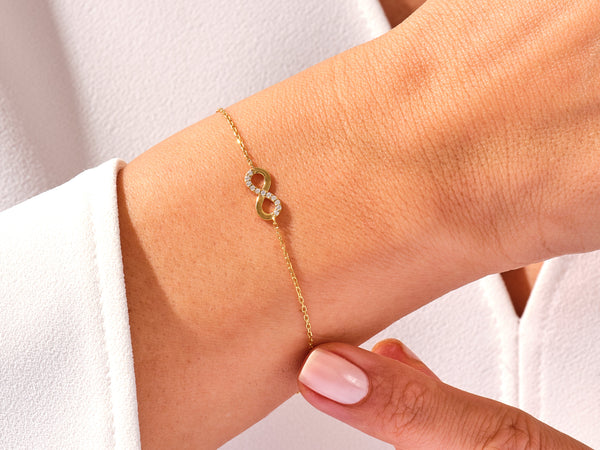 Diamond Infinity Mother's Bracelet in 14k Gold