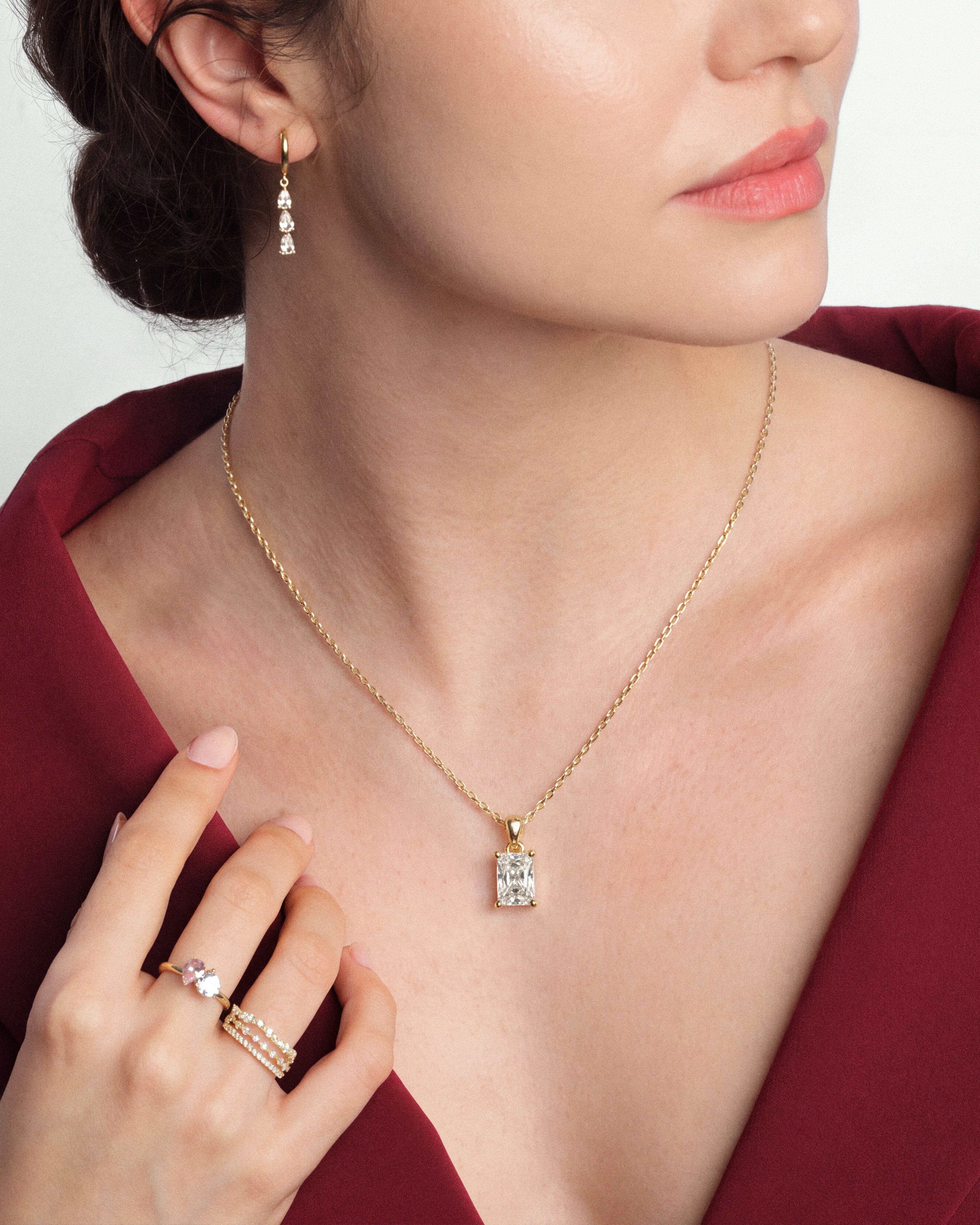 Radiant Cut Solitaire Pendant (1.50 CT)