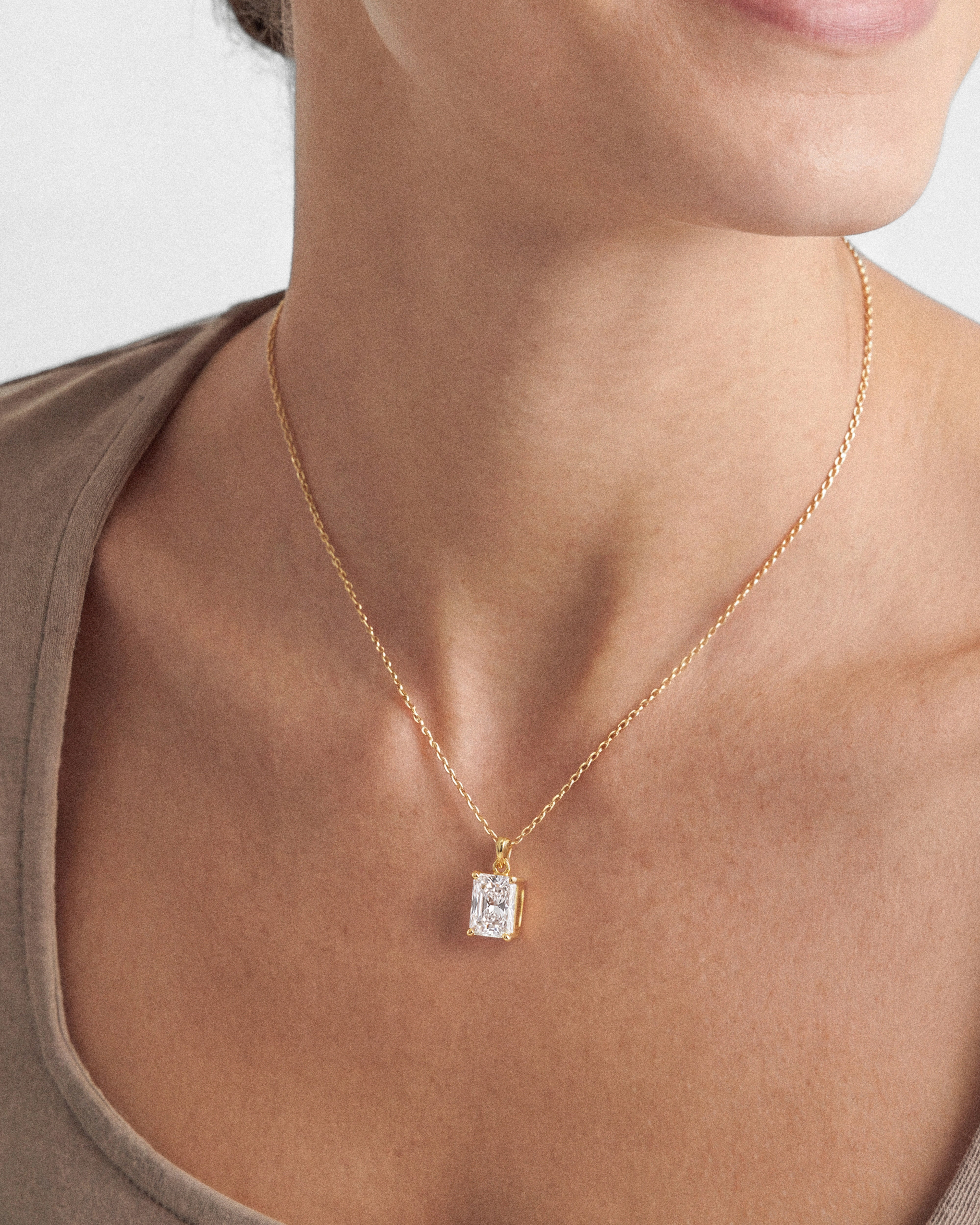 Radiant Cut Solitaire Pendant (2.00 CT)