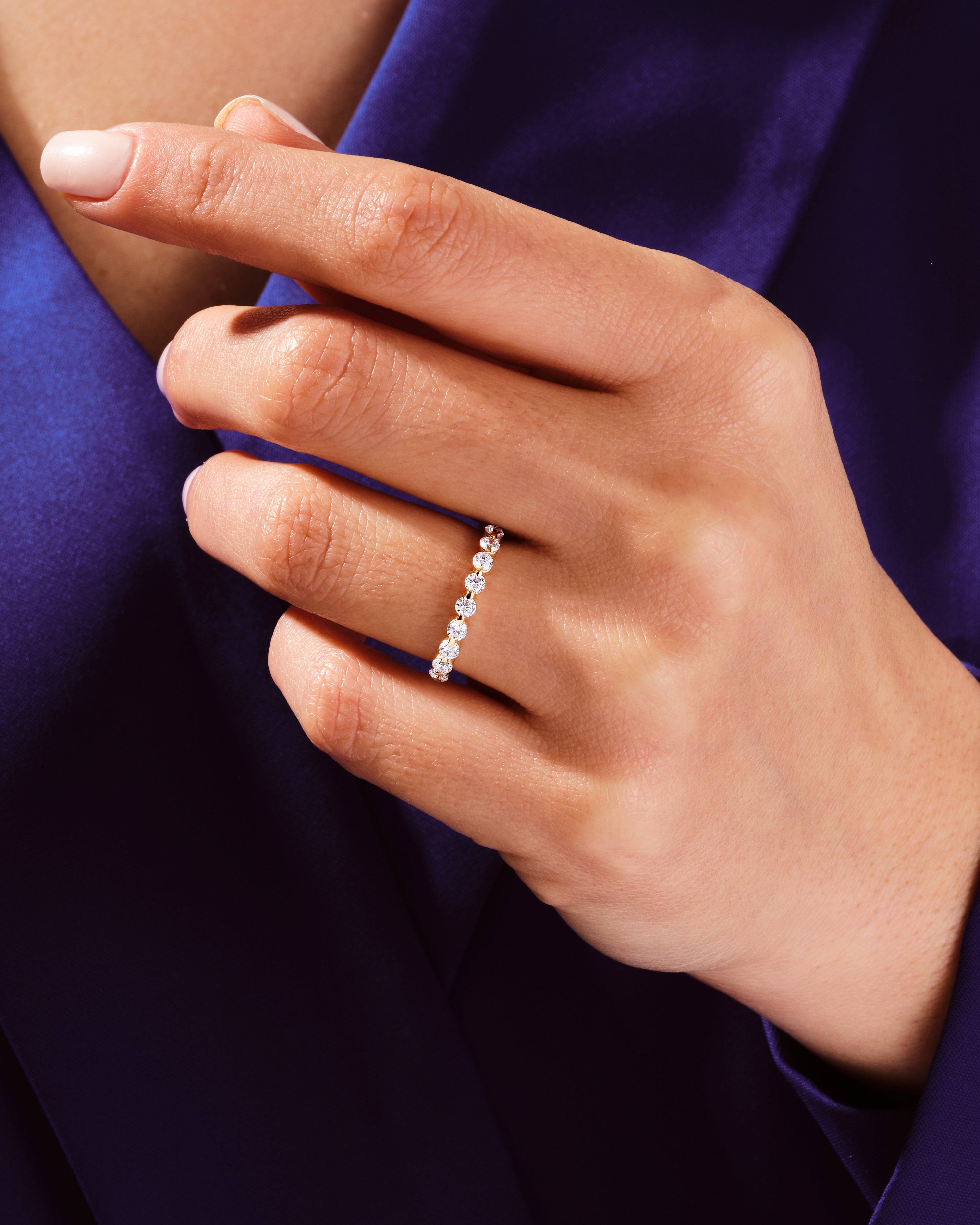 Floating Eleven Stone Anniversary Band (0.33 CT TW)