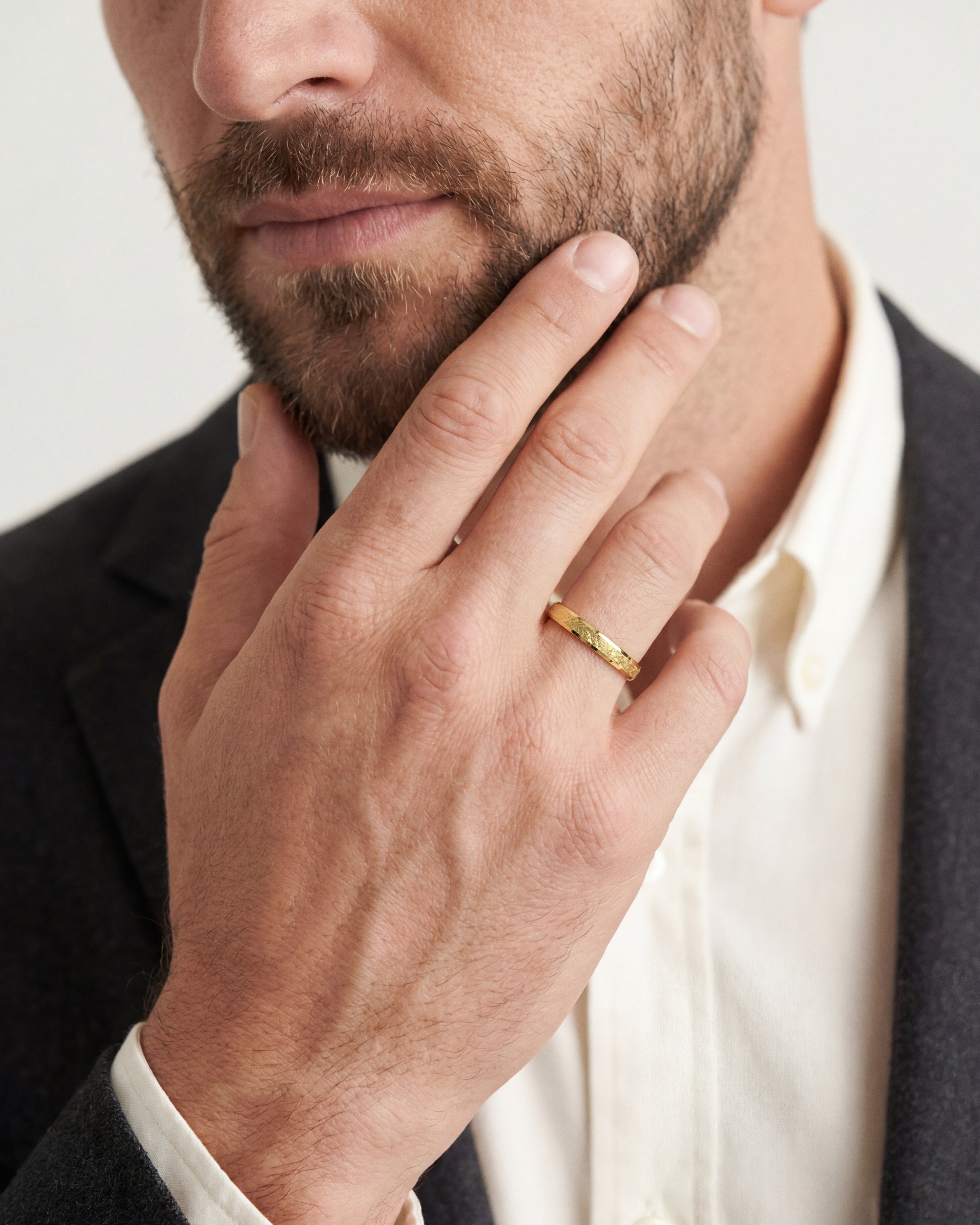 3mm Beveled Edge Men's Wedding Band with Ice Matte Finish