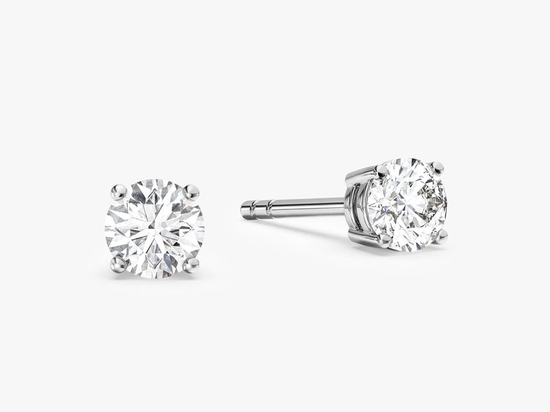 Round Cut Stud Earrings (0.50 ct tw)