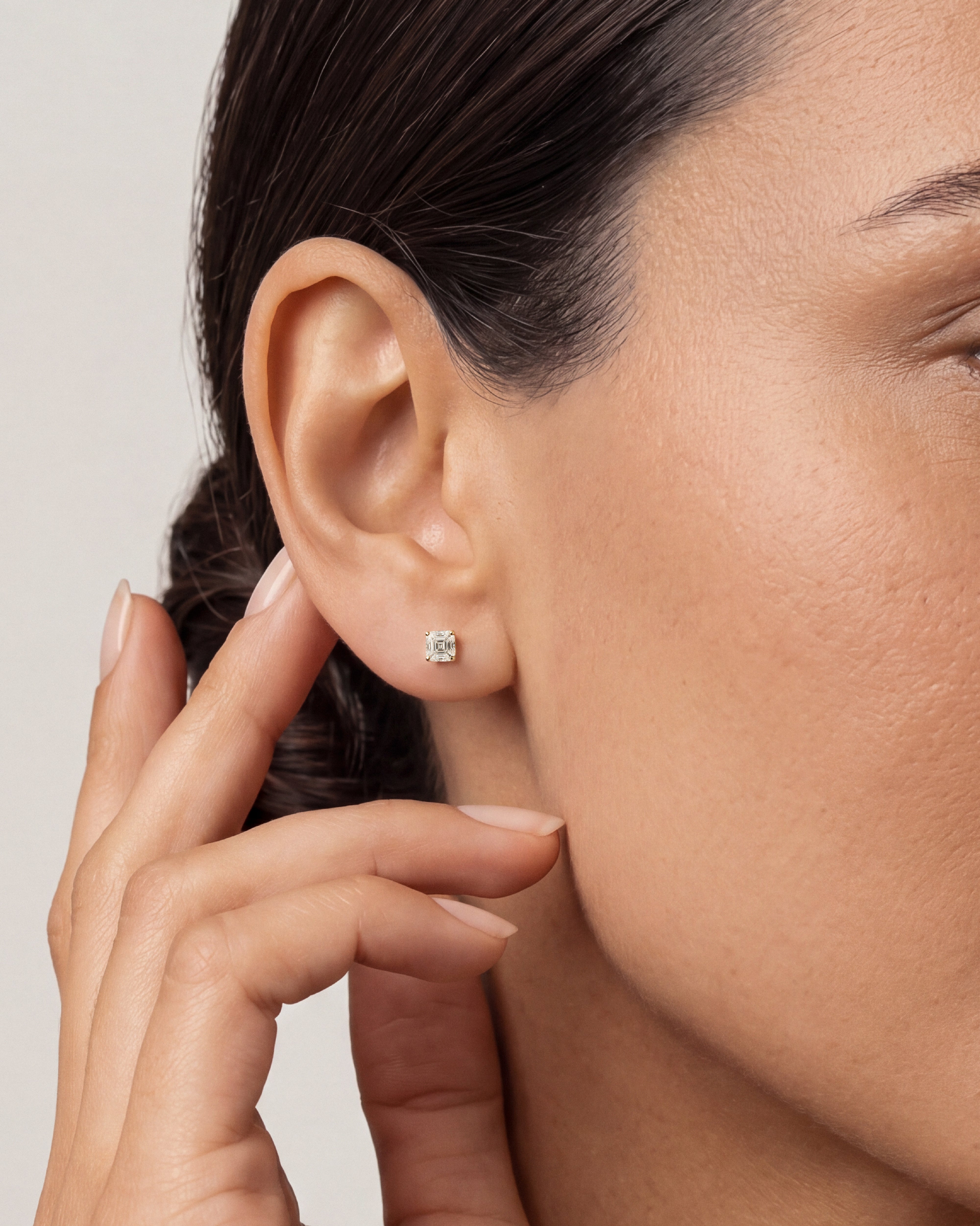 Asscher Cut Stud Earrings (0.50 ct tw)