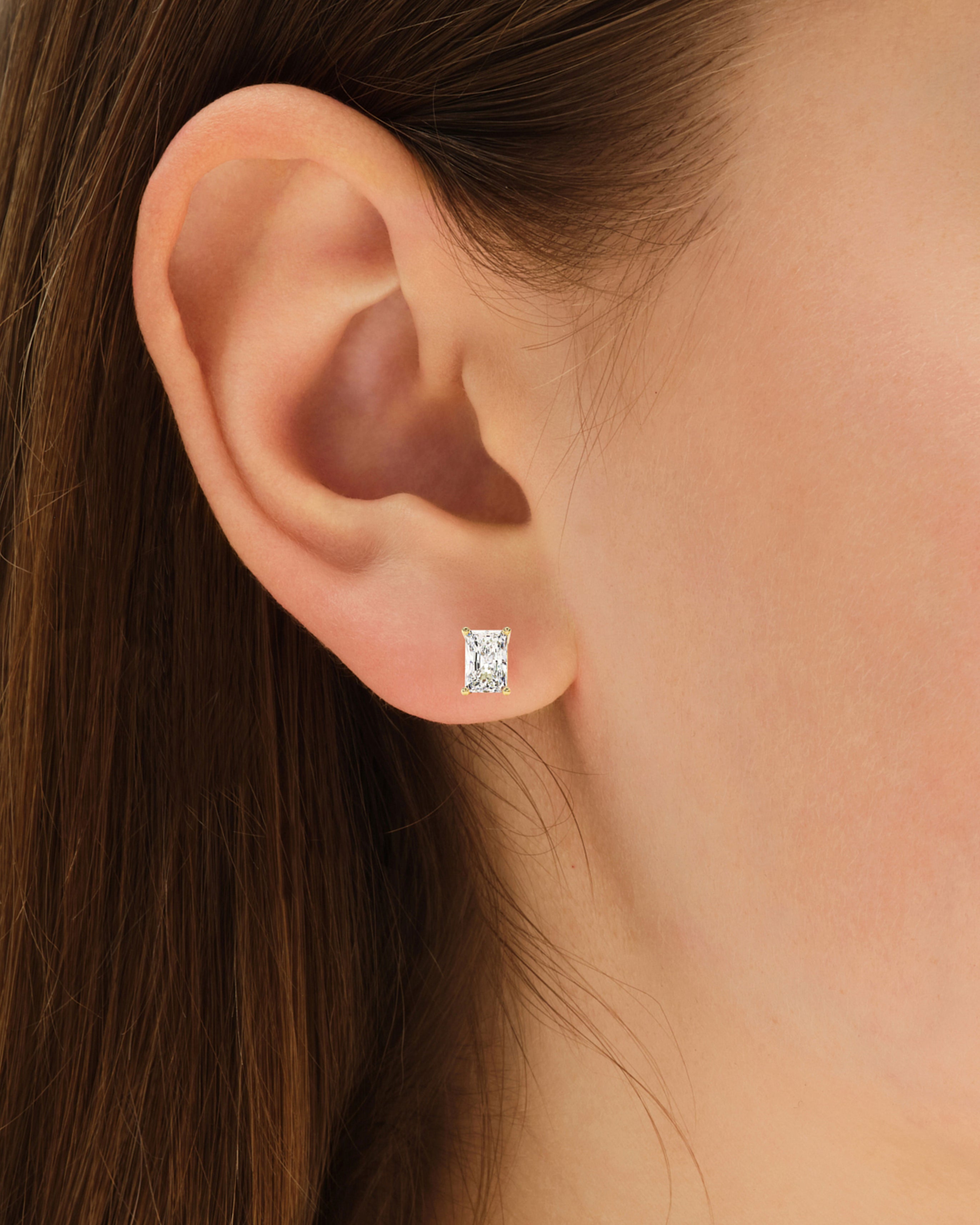Radiant Cut Stud Earrings (1.00 ct tw)