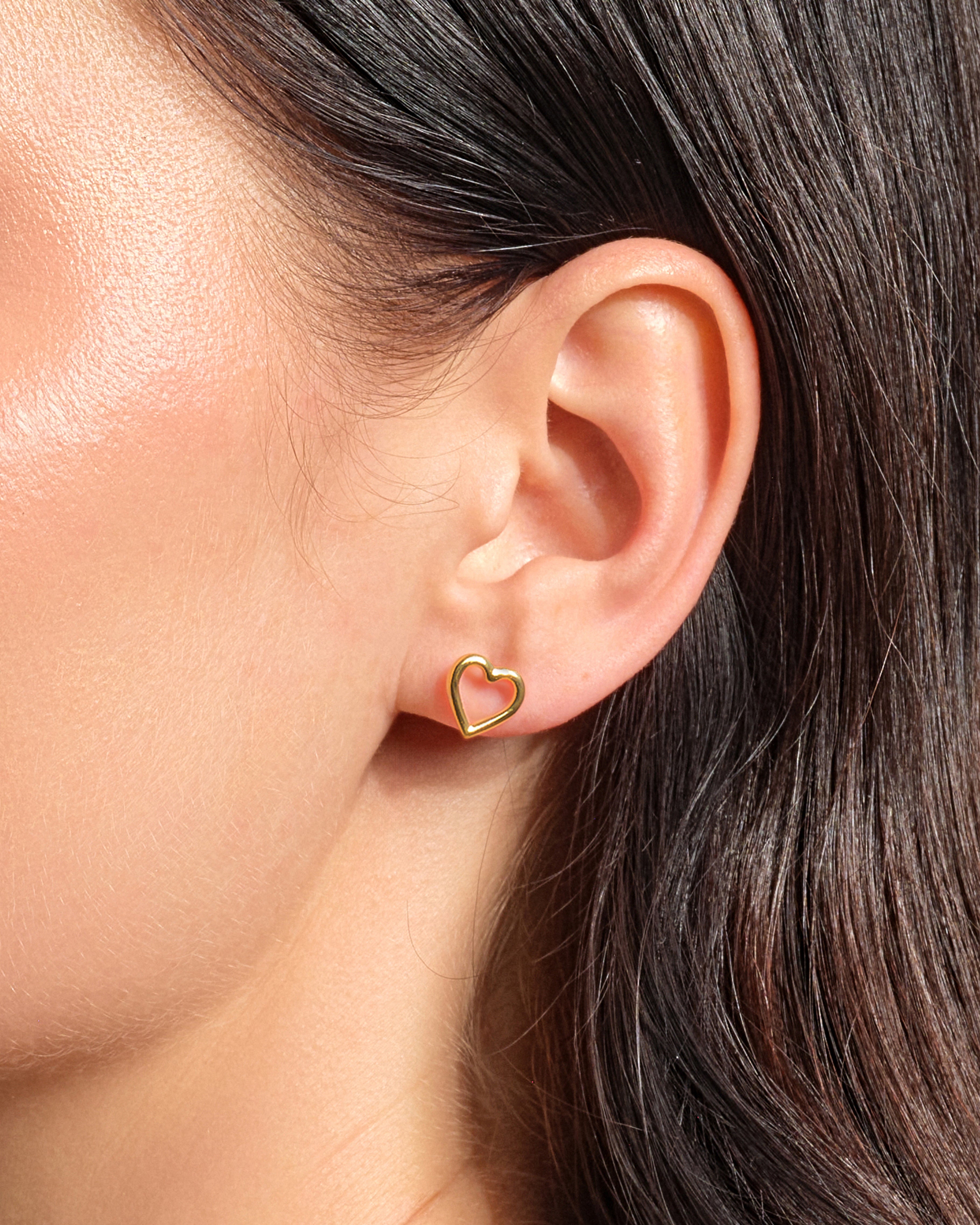 Heart Outline Stud Earrings