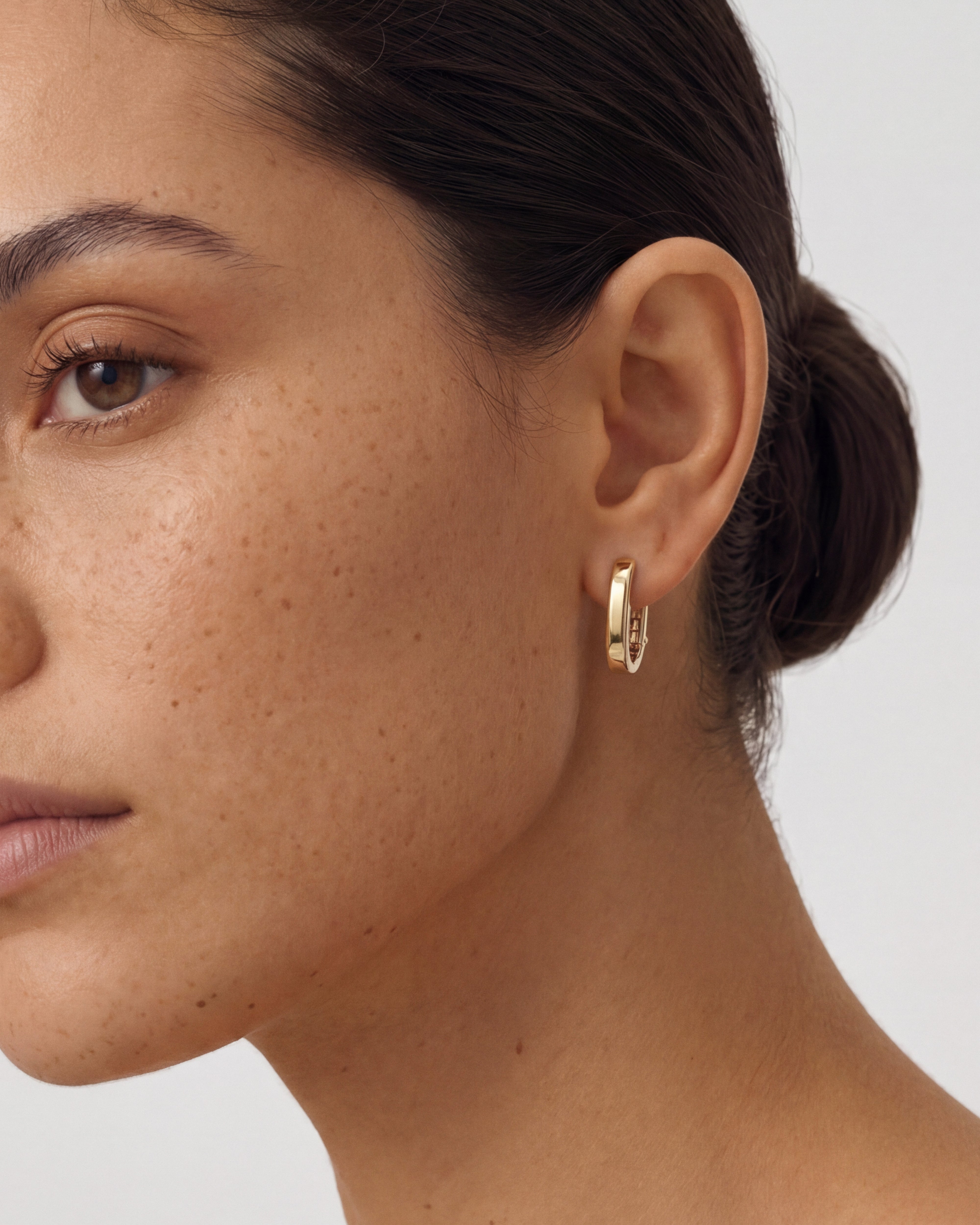 Bold Oval Hoops