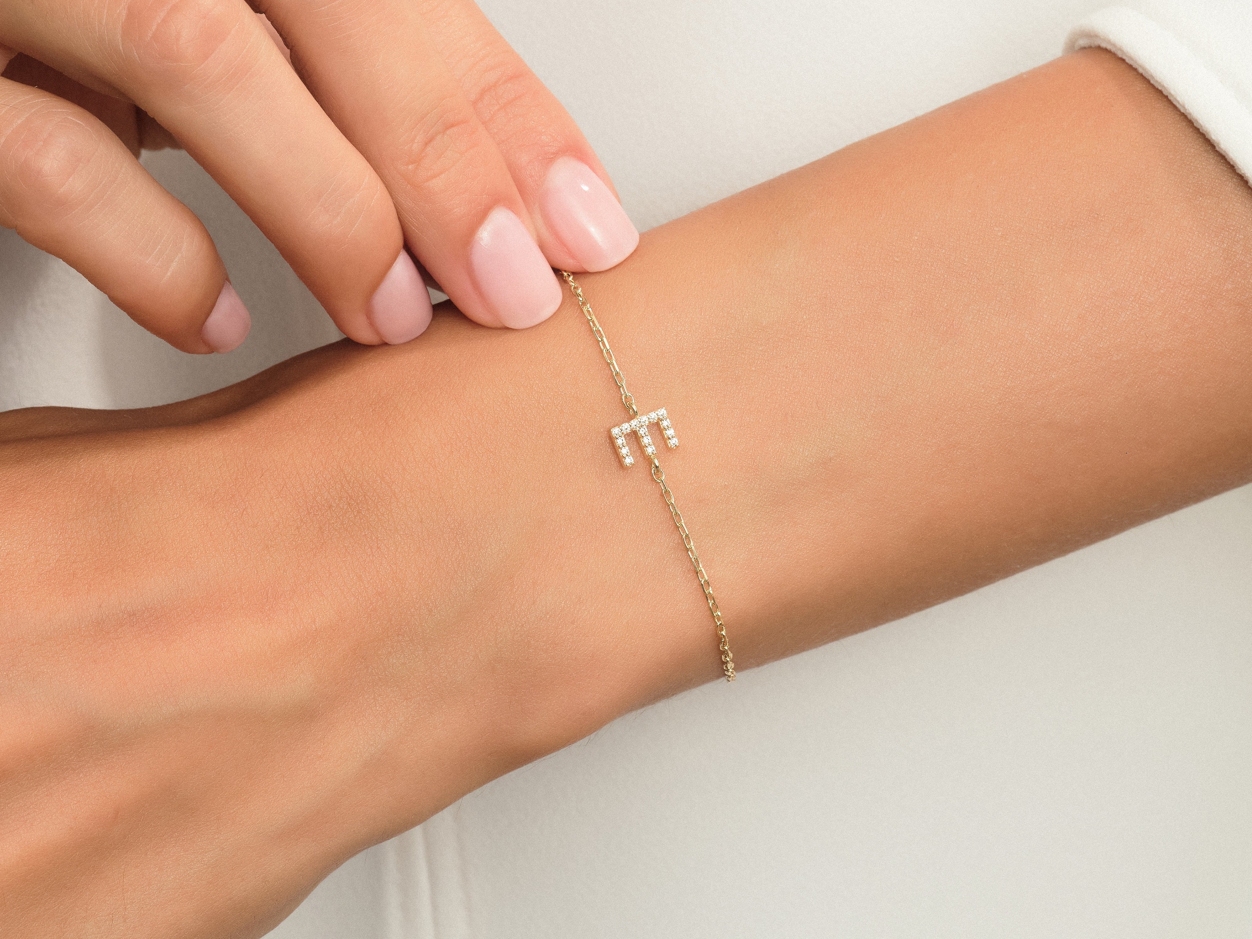 Gold diamond initial 'E' bracelet for women jewelry
