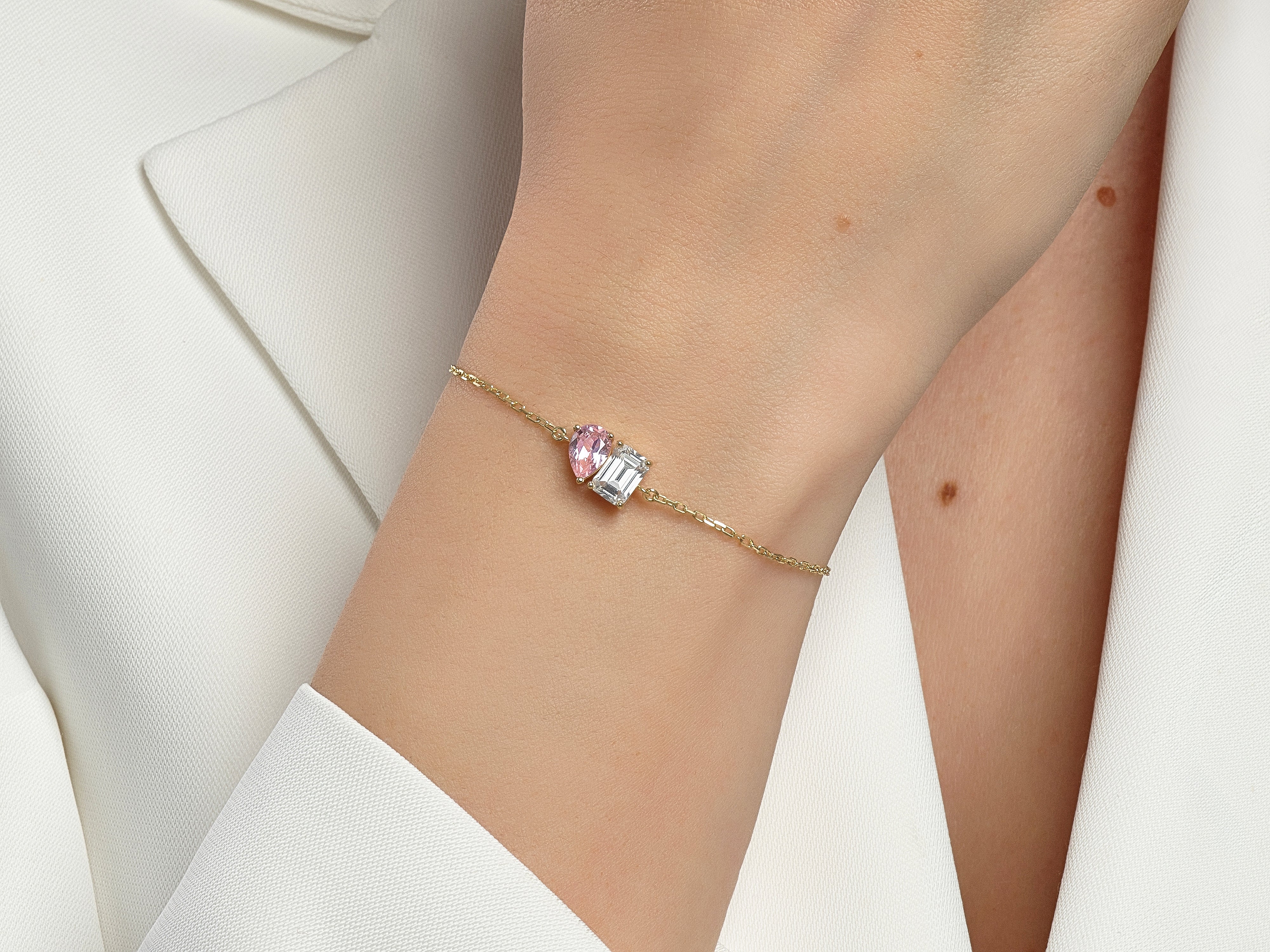 Emerald & Pear Birthstone Bracelet