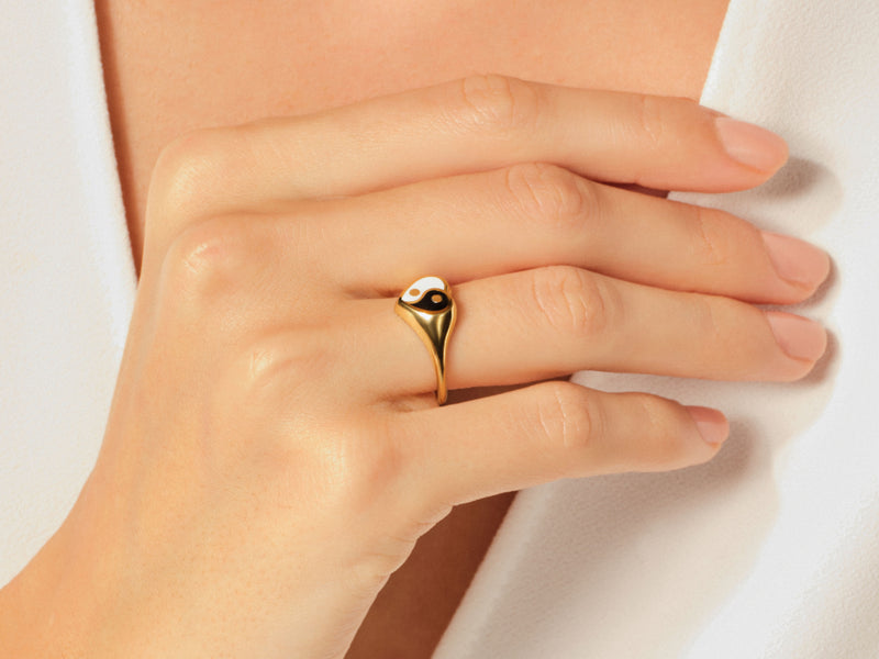 14k Gold Yin Yang Heart Ring