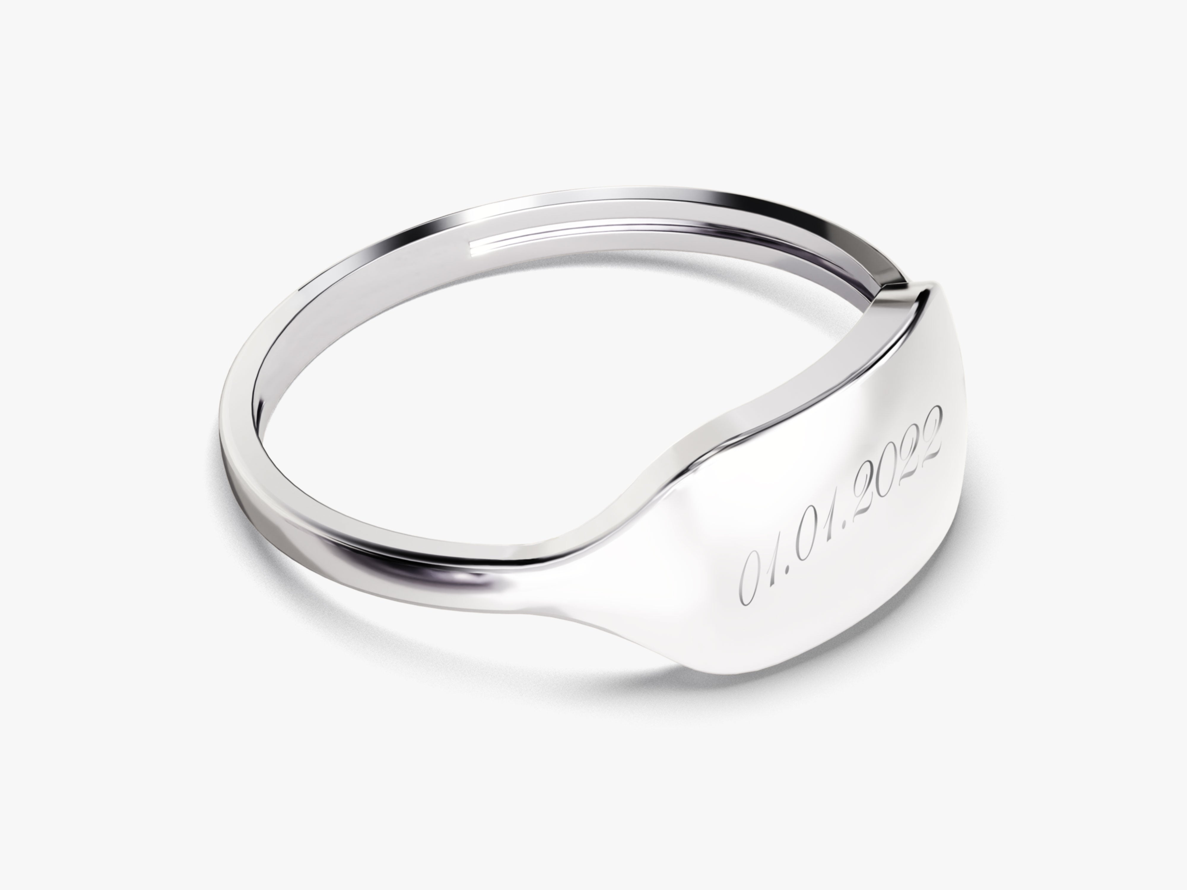 Silver signet ring engraved with date 01.01.2022