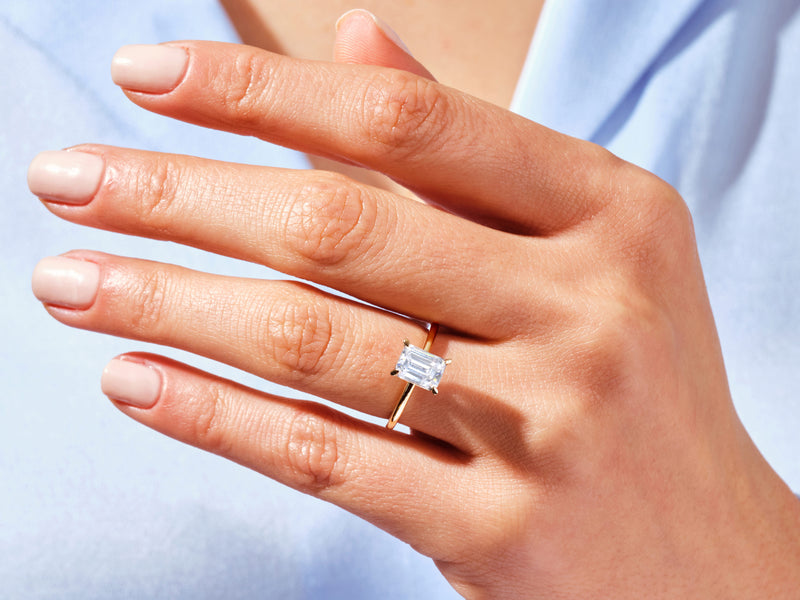 Emerald Cut Solitaire Moissanite Engagement Ring (3.00 CT)