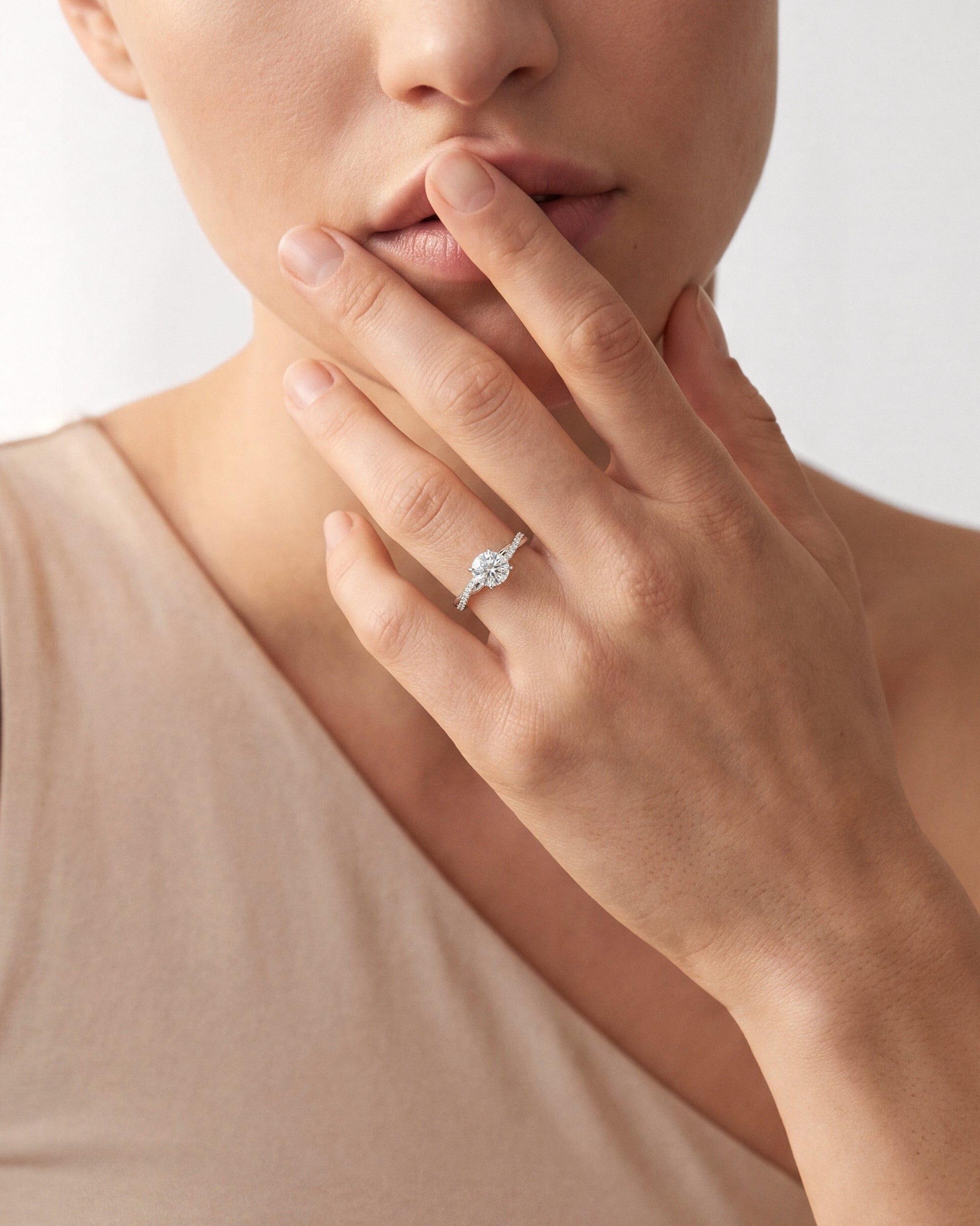Twist Moissanite Engagement Ring (1.00 CT)