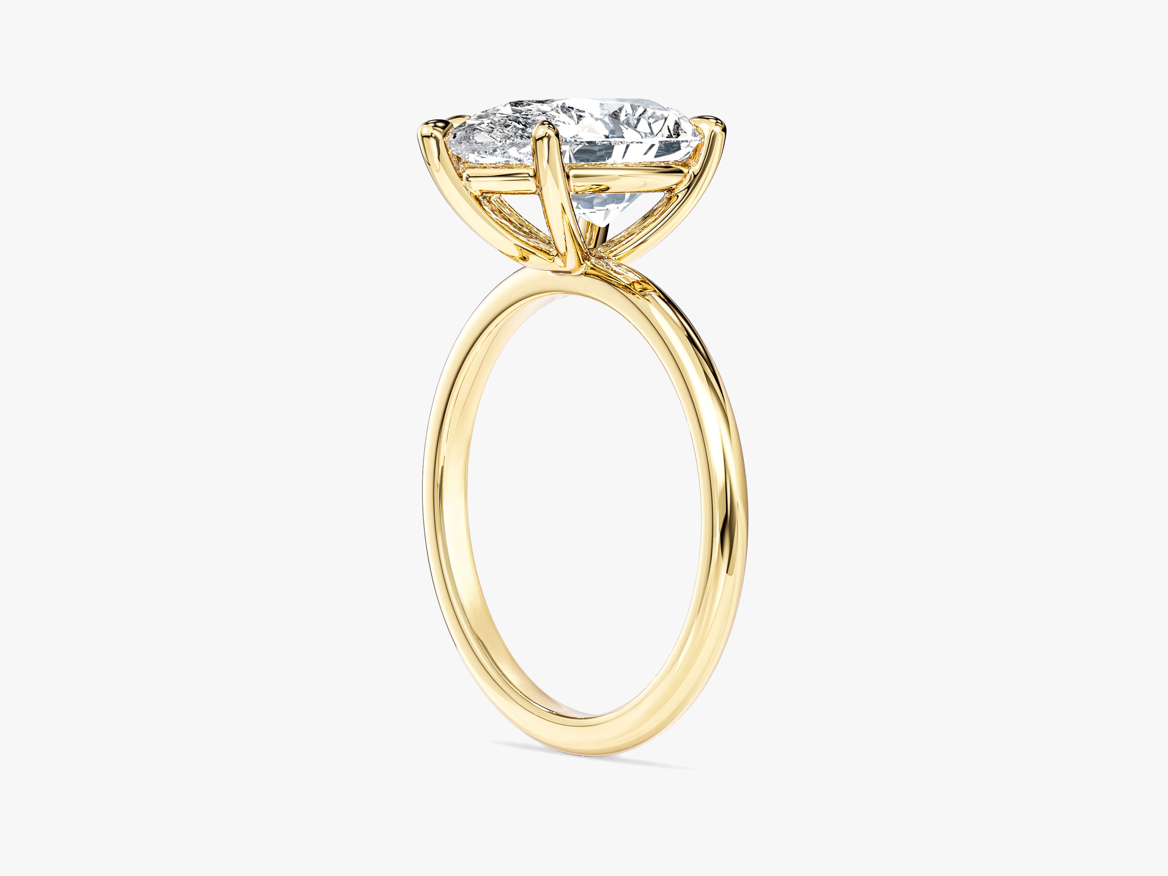 Pear Cut Solitaire Moissanite Engagement Ring (3.00 CT)