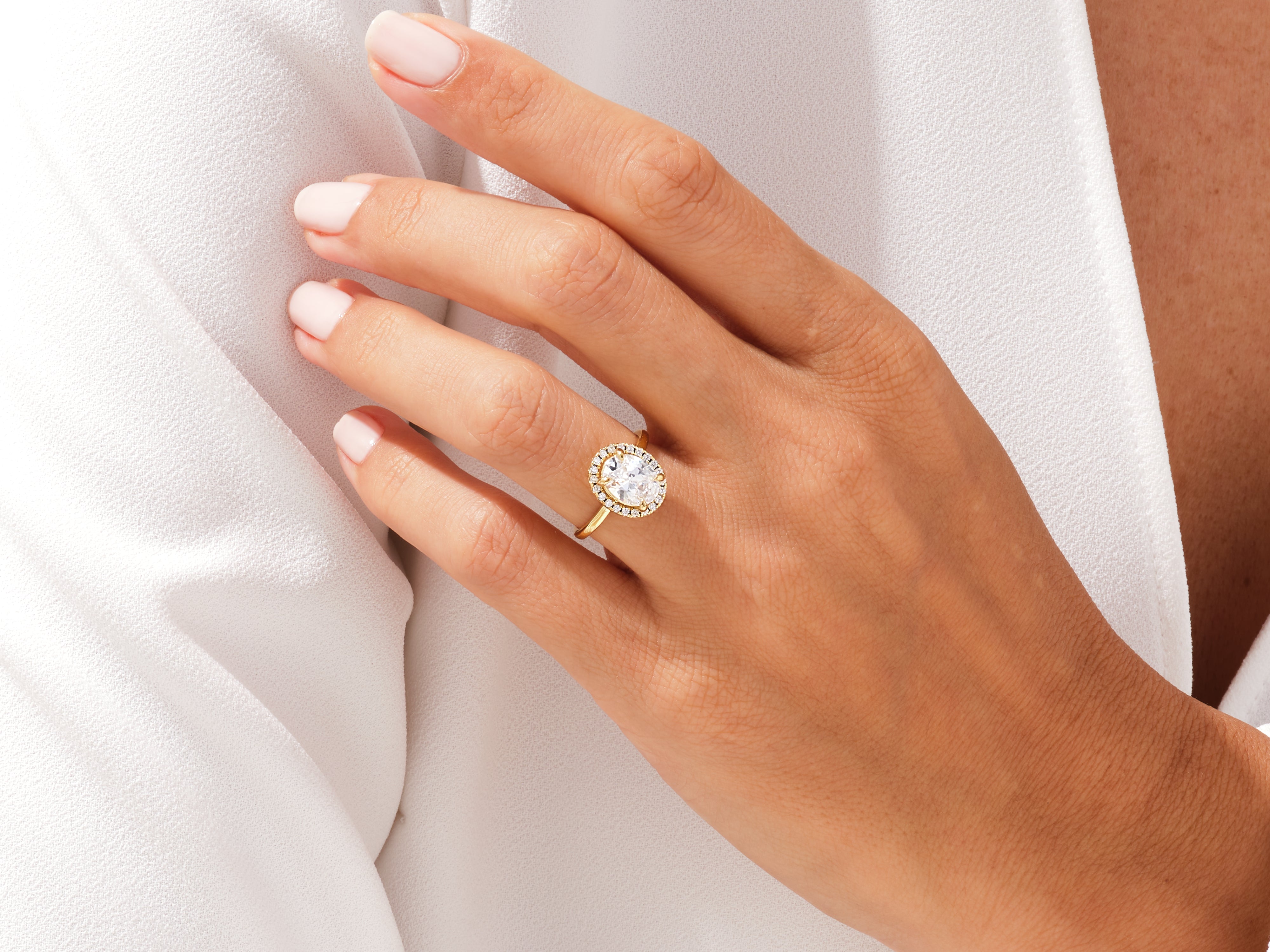 Oval Halo Moissanite Engagement Ring (2.00 CT)