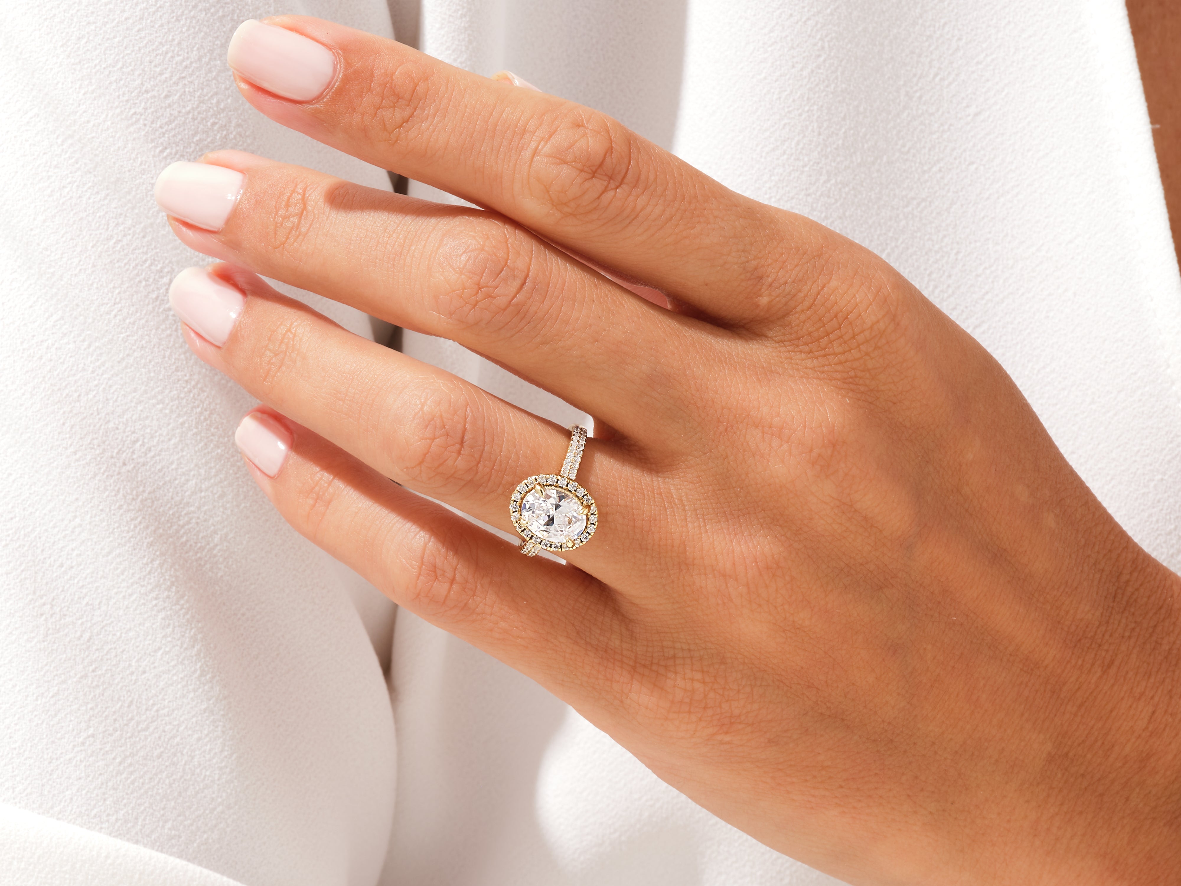 Double Shank Oval Halo Moissanite Engagement Ring (2.00 CT)