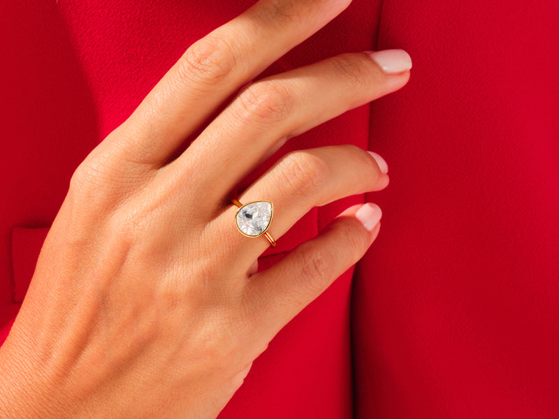 Bezel Pear Moissanite Engagement Ring (3.00 CT)