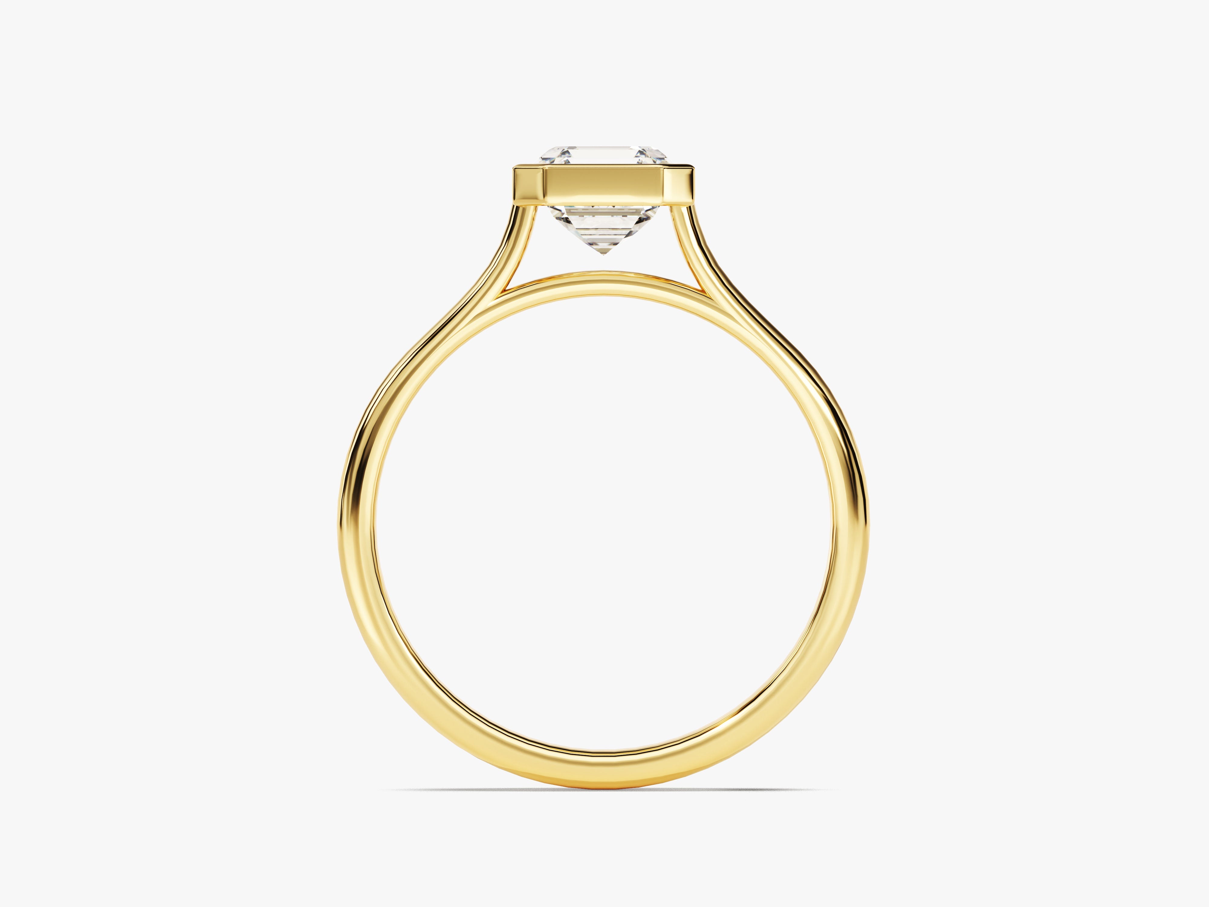 Elegant gold ring with a sparkling diamond, fine jewelry design