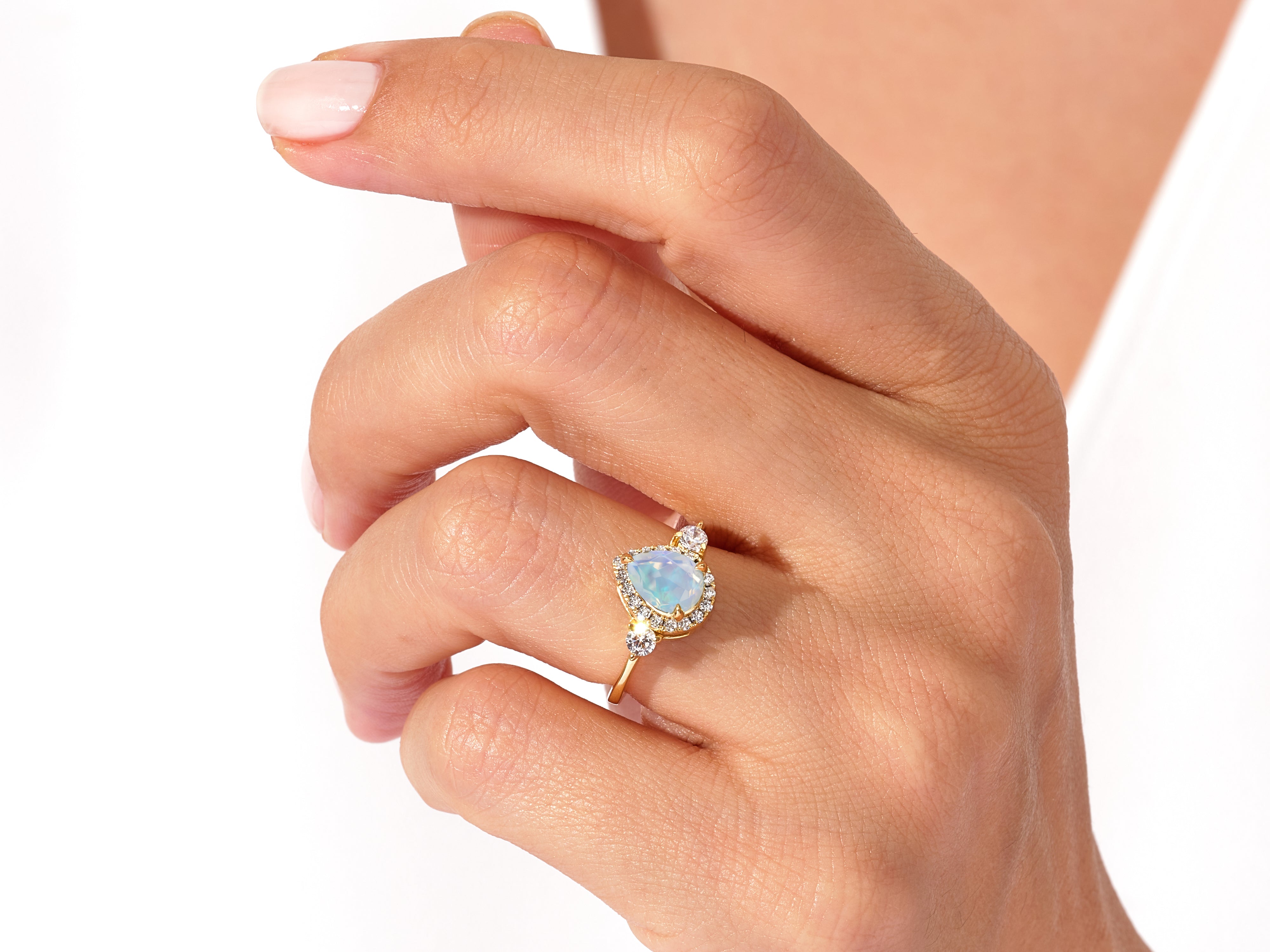 Gold opal heart ring with diamonds, jewelry