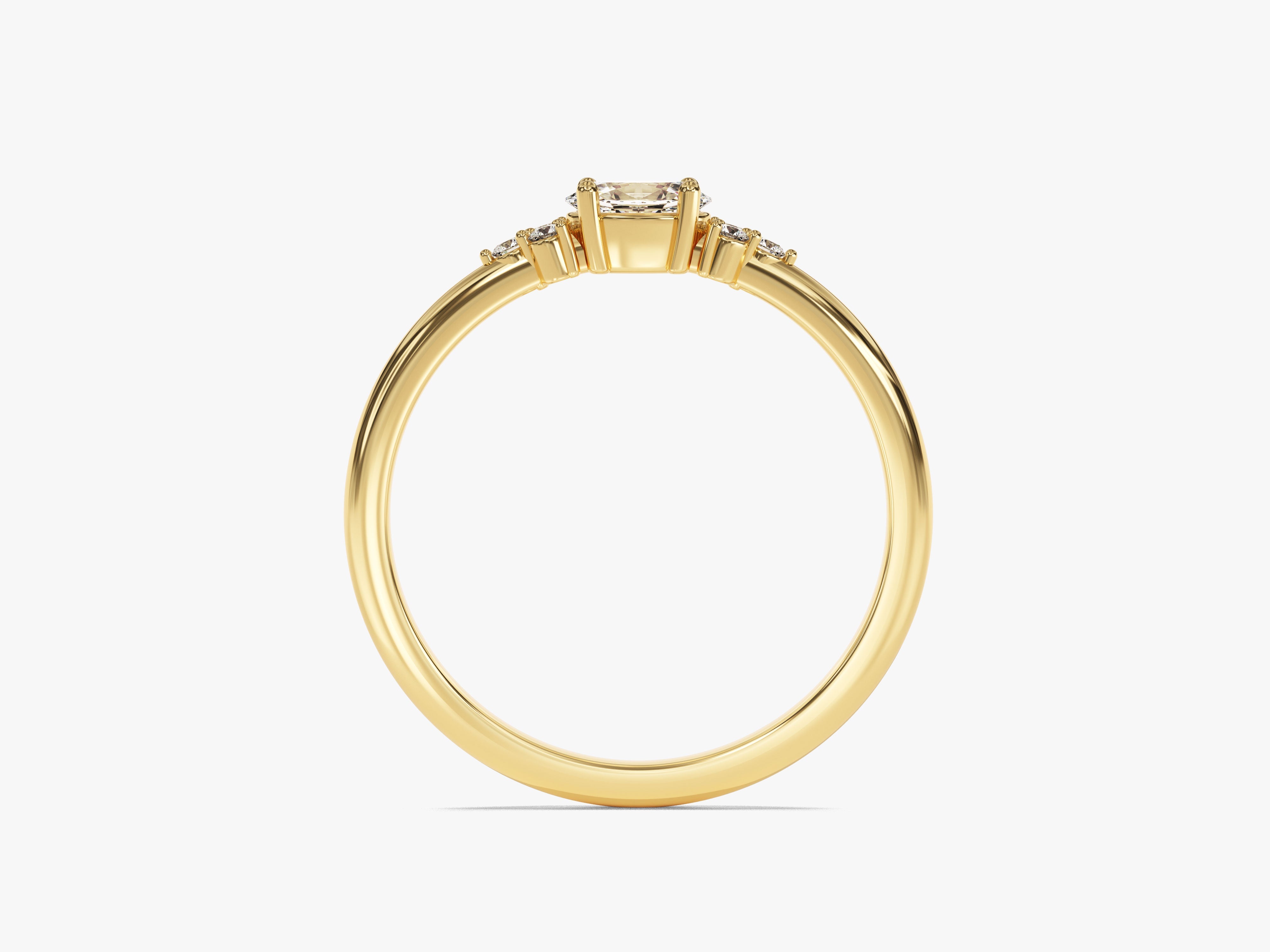 Gold ring with princess cut diamond and accent stones