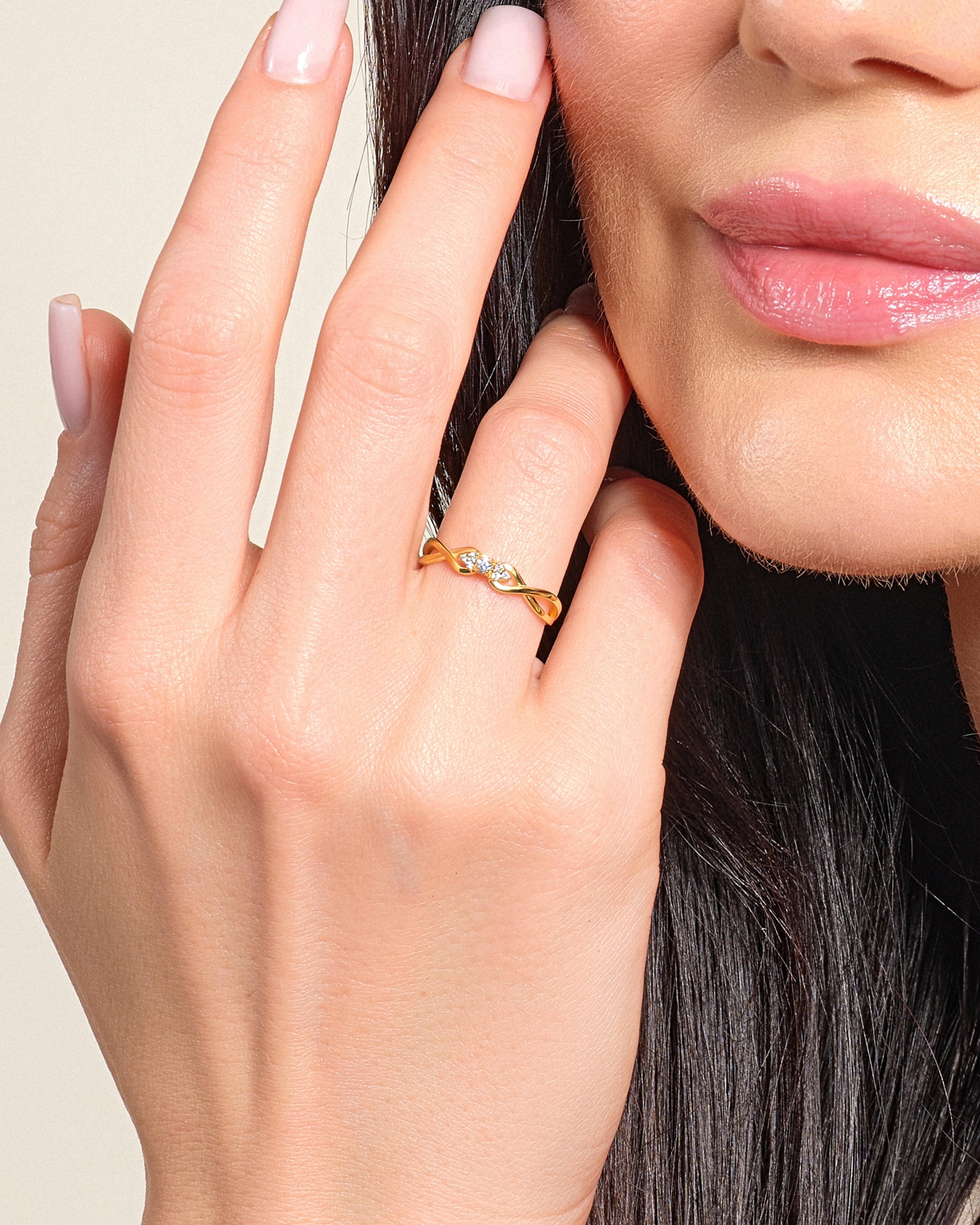 Twisted Band Moissanite Cluster Promise Ring
