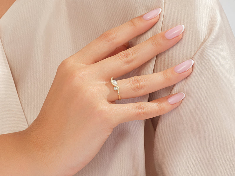 EG254_model_wearing_Yellow_pear_and_round_wave_Promise_Ring