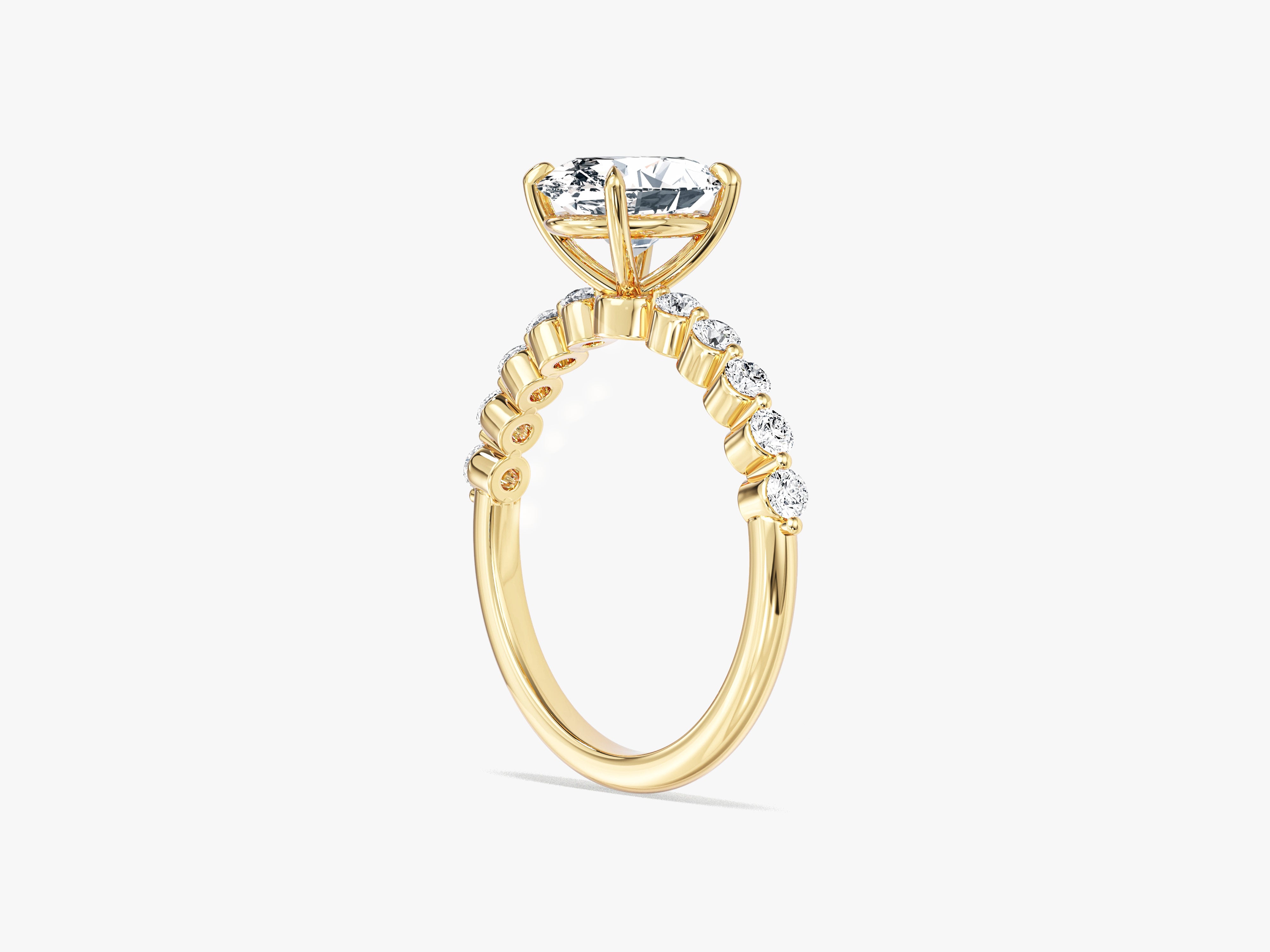 Oval Cut Shared Prong Moissanite Engagement Ring