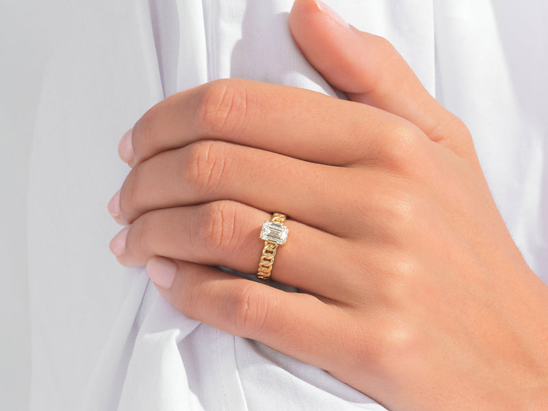 Chain Band Emerald Cut Moissanite Engagement Ring