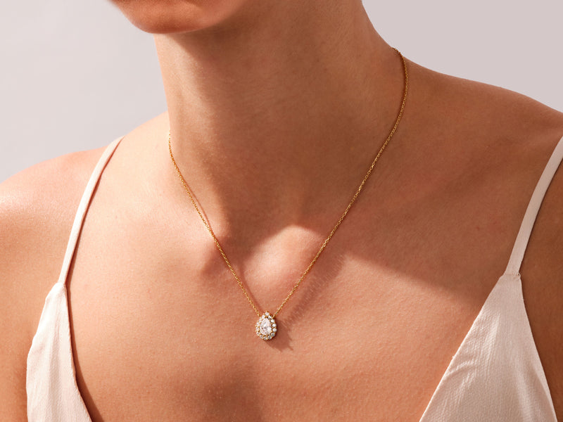 Pear Halo Necklace