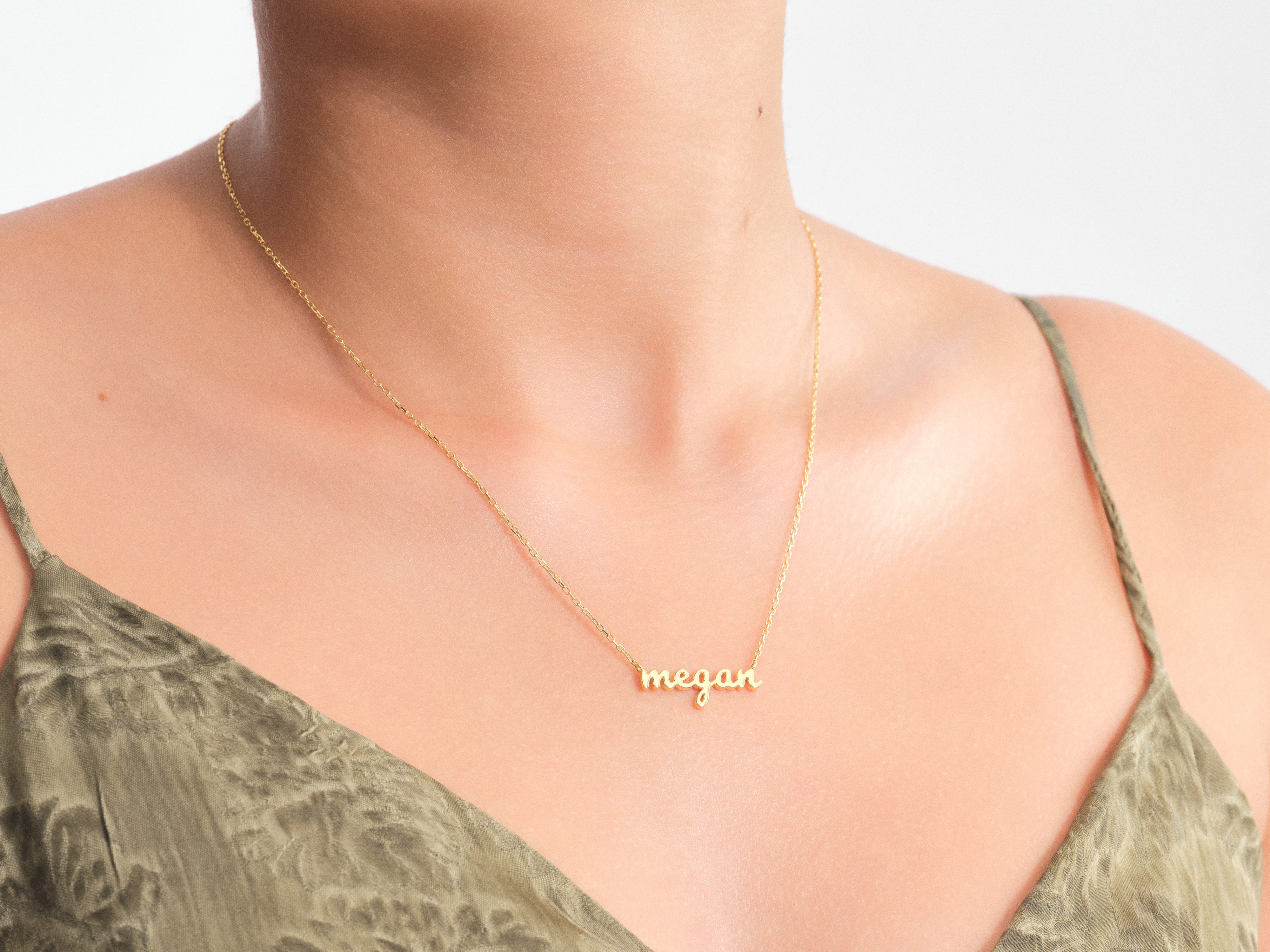 script standard necklace model