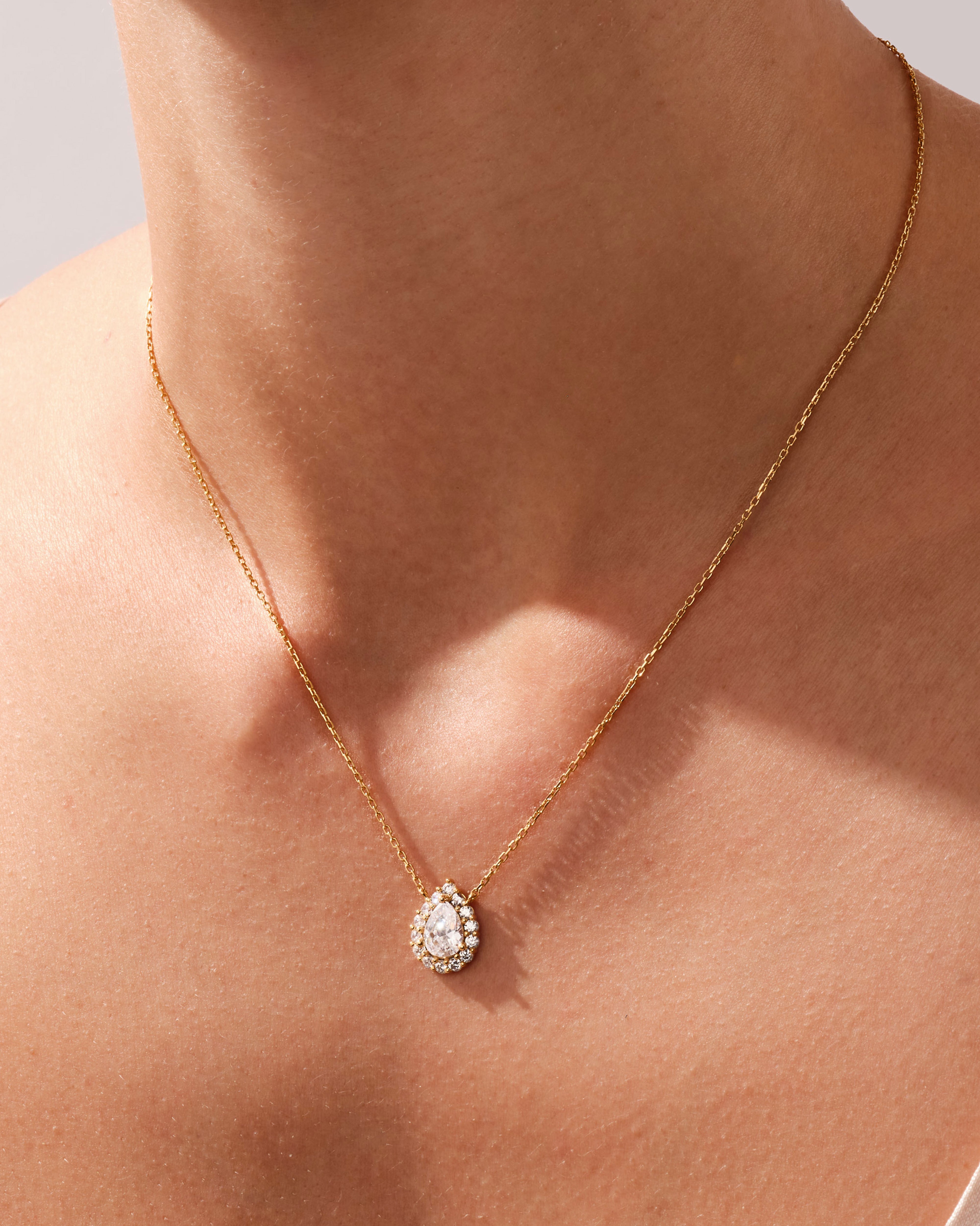 Pear Halo Necklace