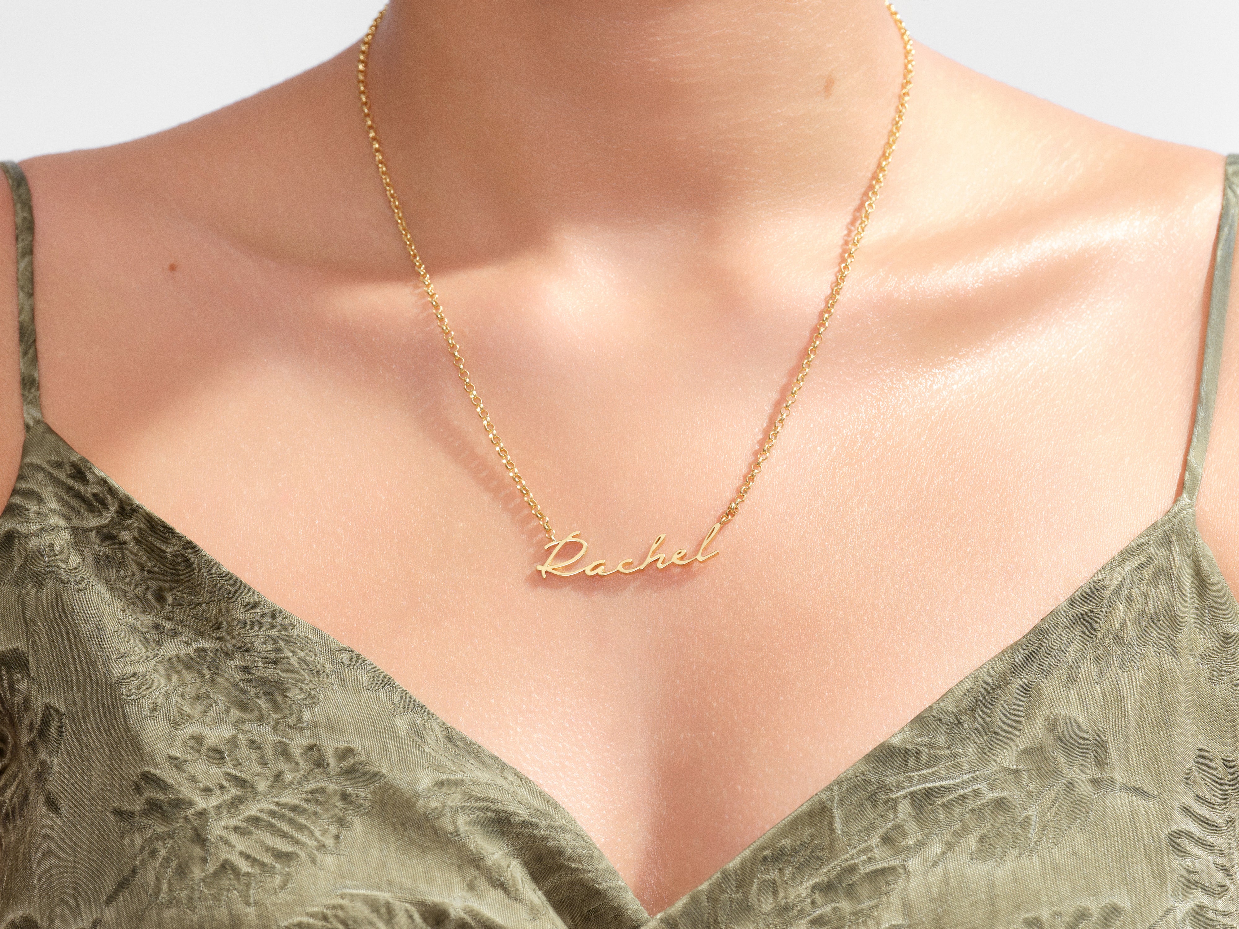 signature rolo necklace model