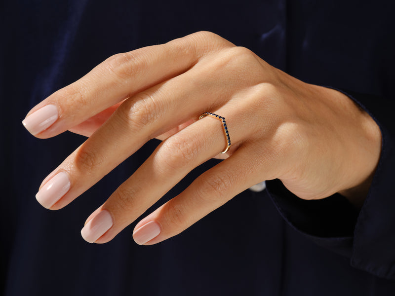 Garnet Curved Ring in 14k Solid Gold