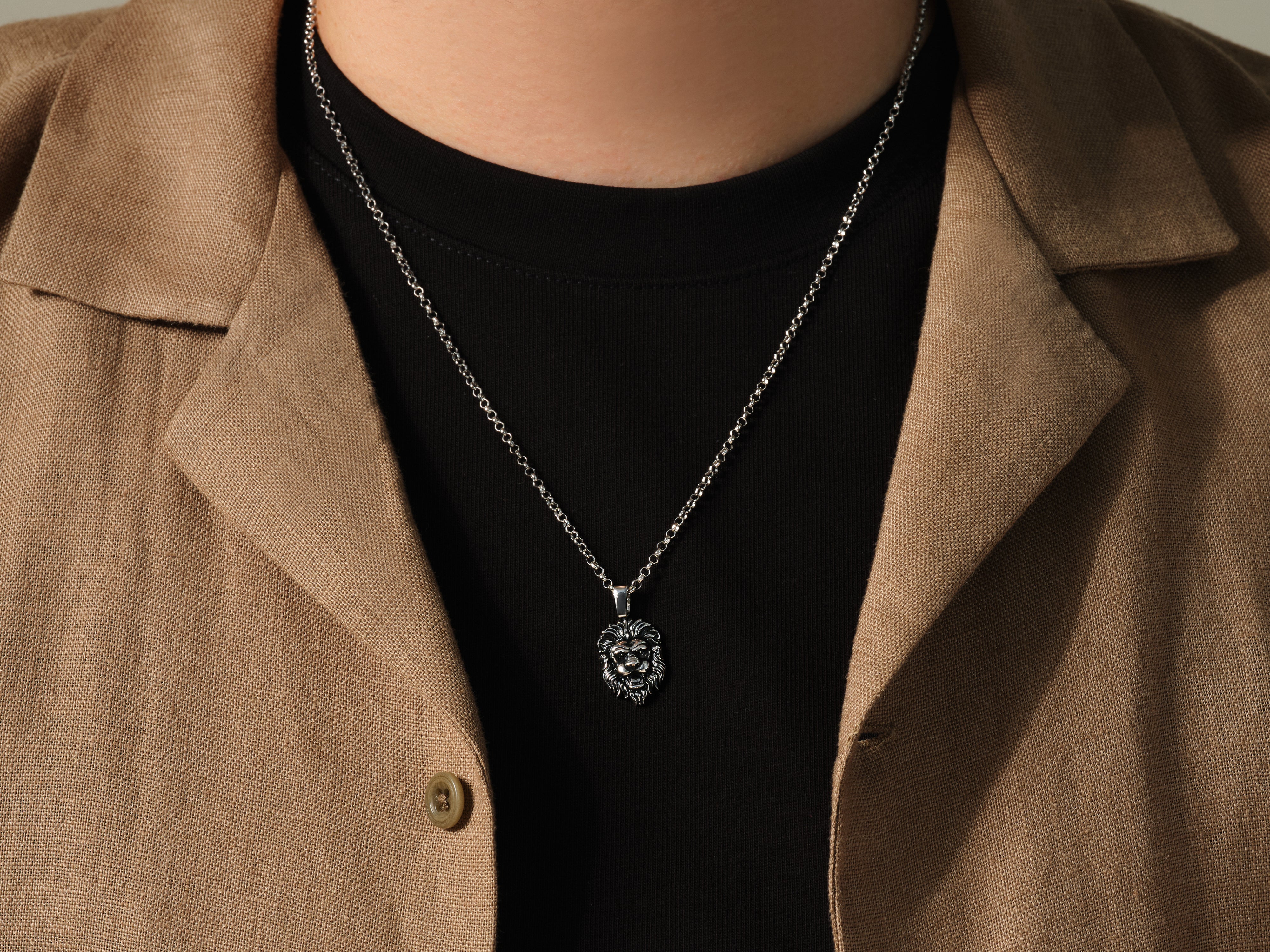 Men's silver lion head pendant necklace jewelry