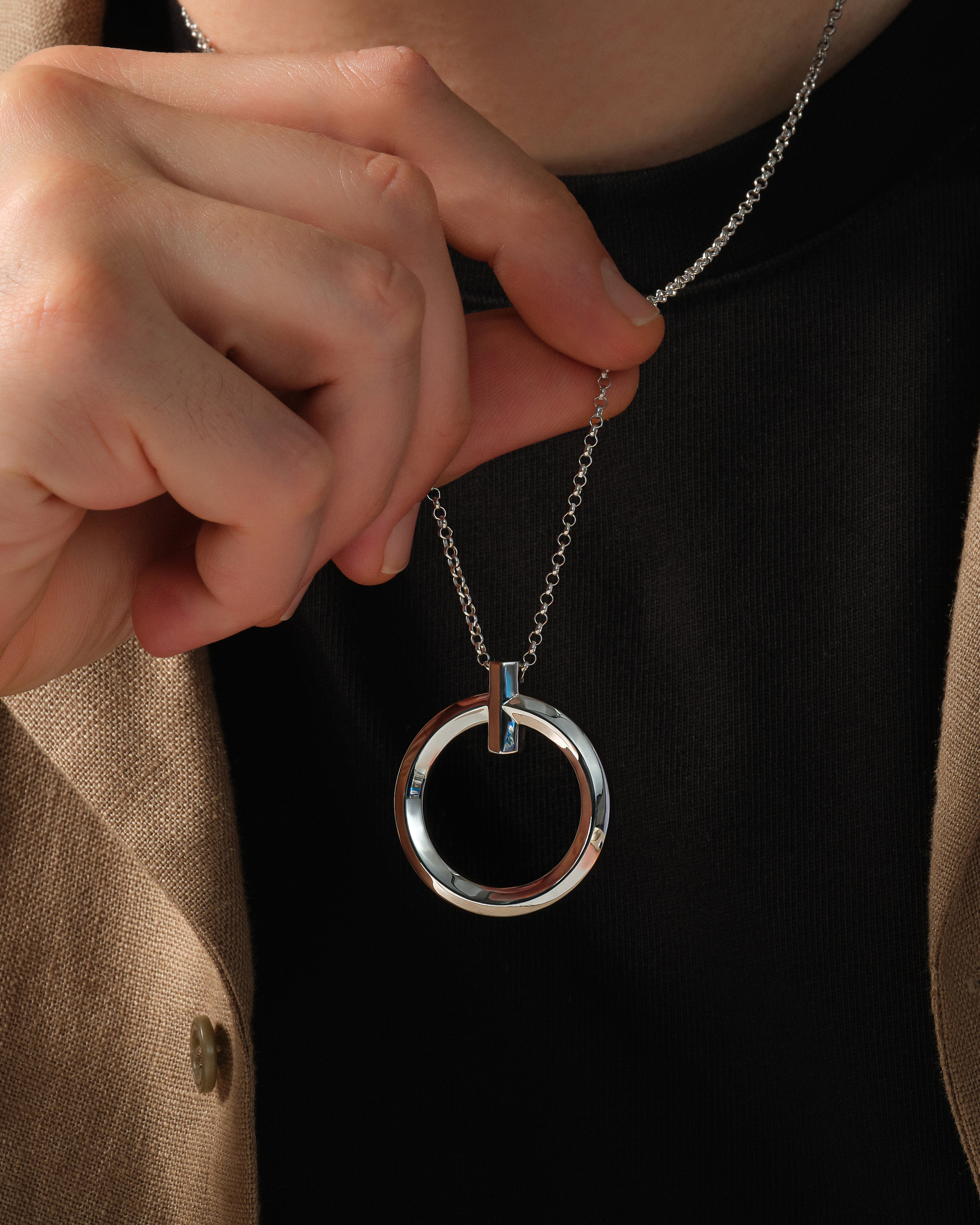 Men's Circular Pendant Necklace - Gold Vermeil