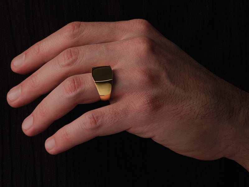 14k Gold Men's Signet Ring