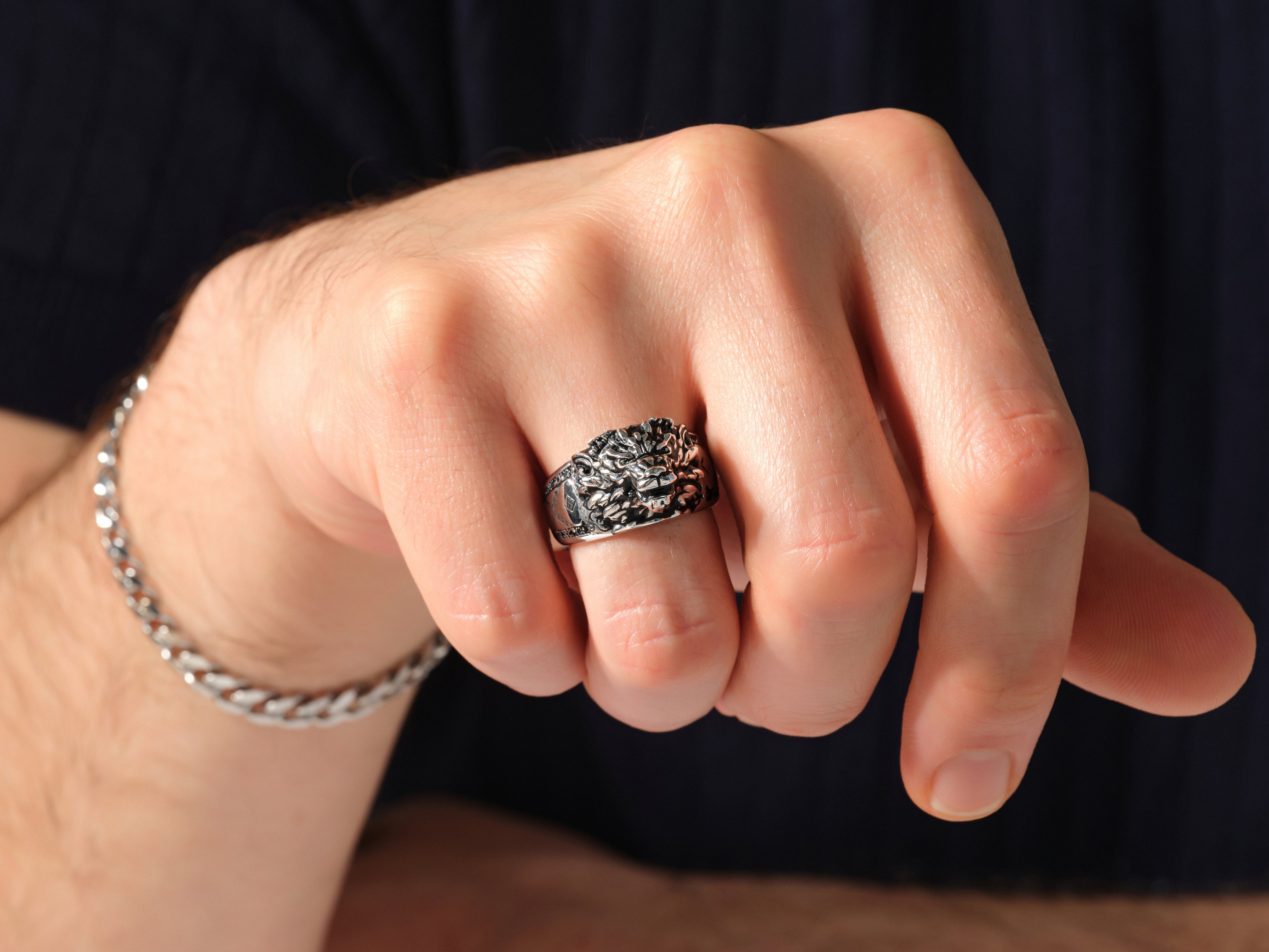 Men's silver lion head ring and bracelet jewelry