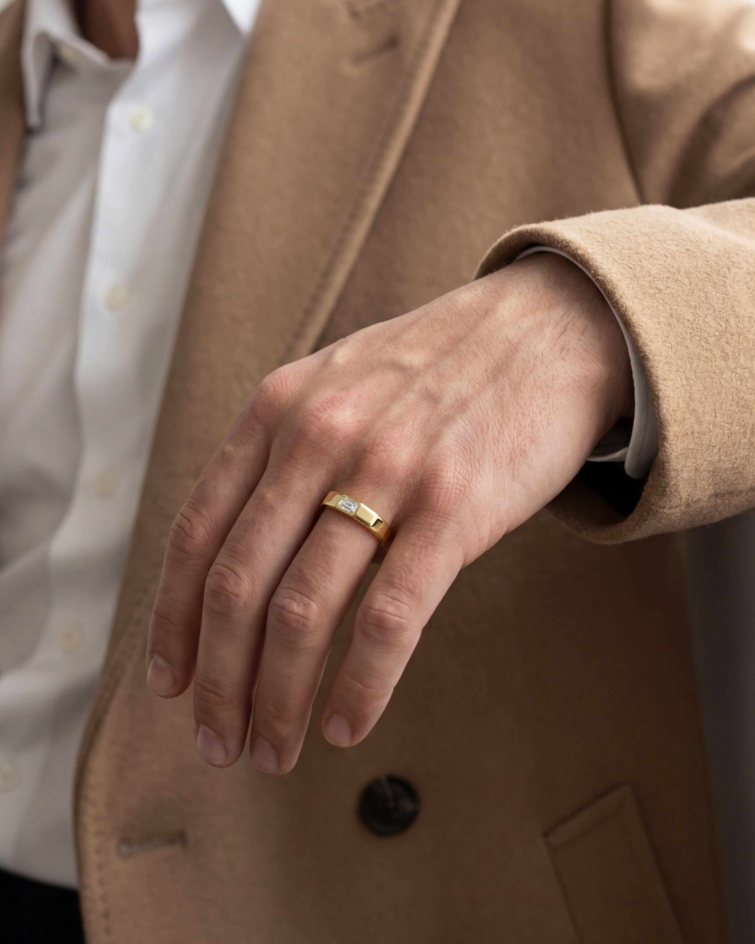 Faceted Men's Wedding Band