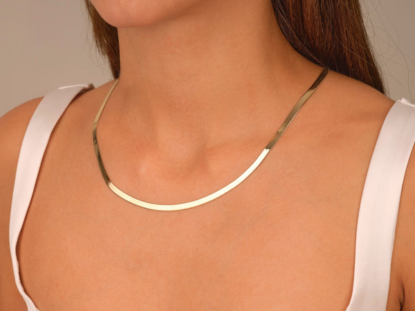 14k Yellow Gold 4.5mm Herringbone Chain Necklace