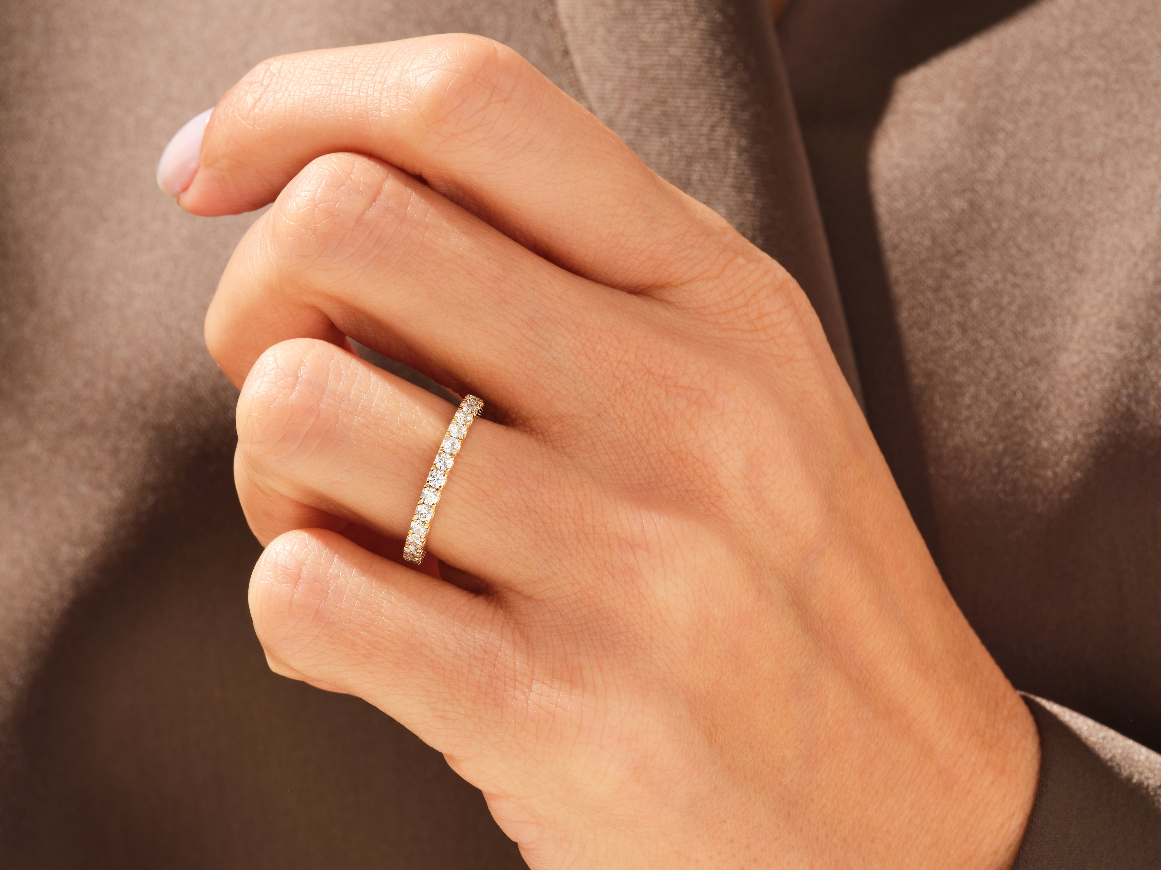 Slit Diamond Eternity Wedding Band (0.90 CT TW)